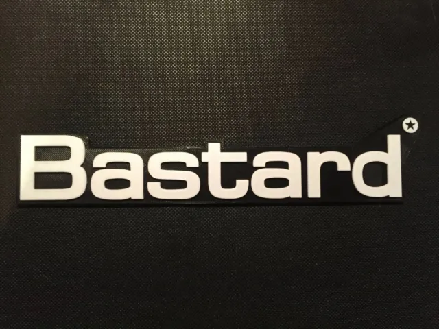 Maßgeschneiderte Gitarre Bass Amp Cab Abzeichen Emblem Bastard Logo für Blackstar Verstärker