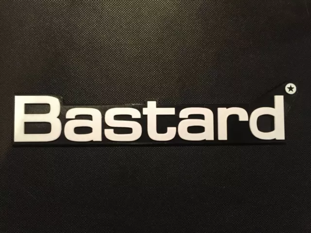 Maßgeschneiderte Gitarre Bass Amp Cab Abzeichen Emblem Bastard Logo für Blackstar Verstärker