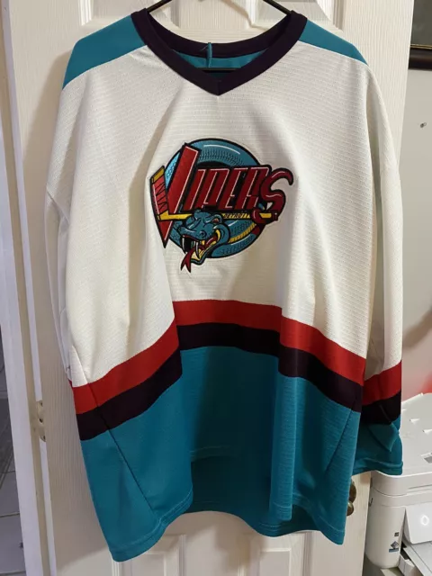 Rare VTG IHL Detroit Vipers Authentic On Ice Bauer Hockey Jersey. Size 48