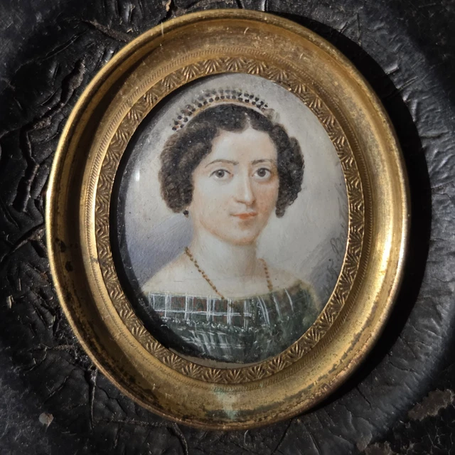 Broche Vintage Portrait De Dame Avec Diadème - En Laiton Doré, Ancienne