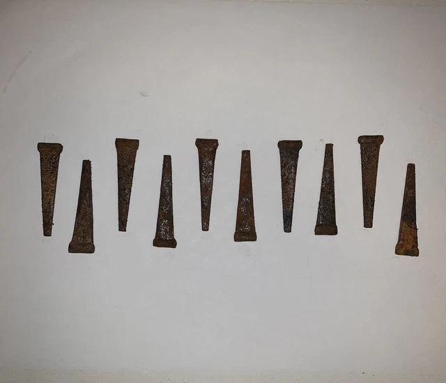 Square Cut ANTIQUE LOOK RUSTY Nails 10 2 inch craft BARN home VINTAGE decor