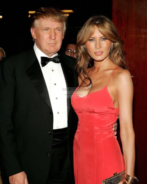 Donald And Melania Trump - 8X10 Photo (Op-487)