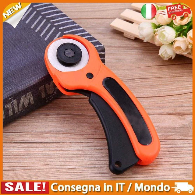 IT Manual Rotary Cutter Quilting Sewing Paper Cloth Fabric Cutting Craft Tool