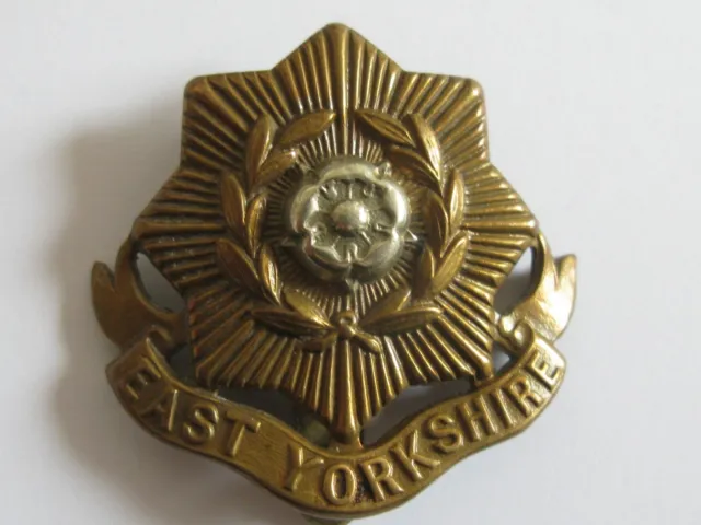 The East Yorkshire Regiment Original Cap Badge