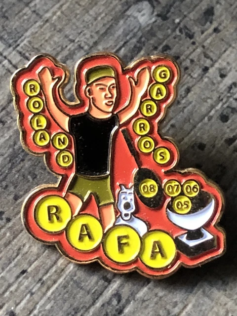 Pin's Roland Garros IPODEC - Jaune Et Doré - Arthus Bertrand Paris - Vintage - #5/8