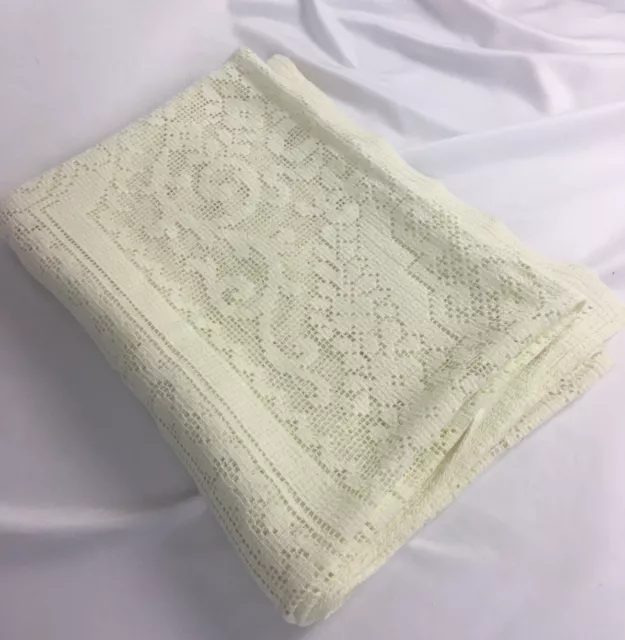 Lace Tablecloth Large 46” x 62” Rectangle Dining Room Eggshell Vintage