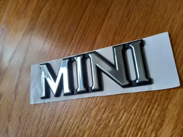CLASSIC MINI GENUINE Rover Boot Lid Badge Rare NOS Mpi Spi Rsp Cooper S ...