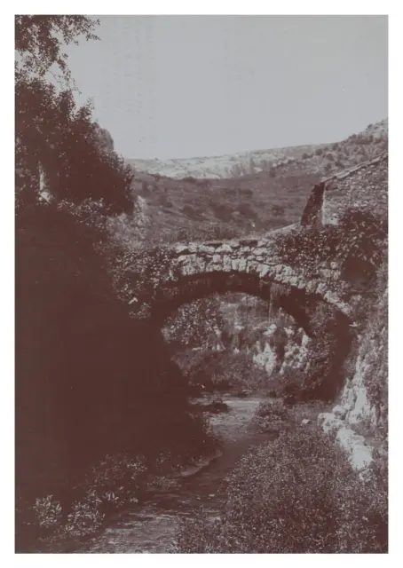 France, Saint-Guilhem-le-Désert, Pont aqueduc vintage print, tirage d&#039;époqu