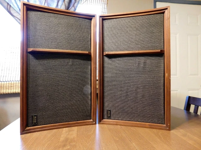 Beautiful Wharfedale W60D Mark ll Speakers- NICE L@@K