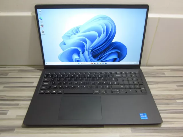 Dell Vostro 15 3510 i5-1135G7 ram 12Go SSD 256Go Windows 11 professionnel