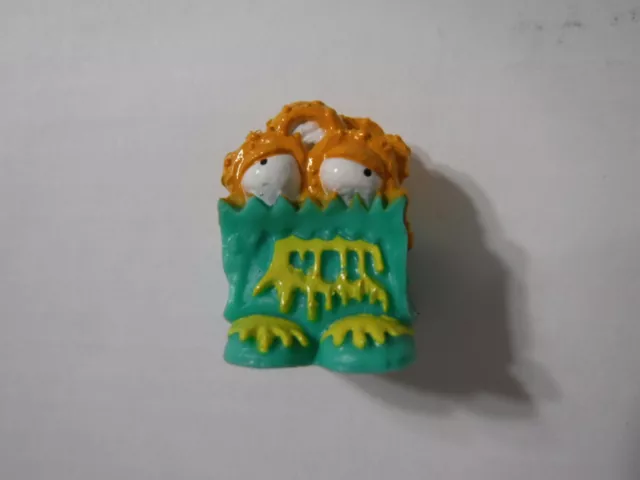 The Trash Pack Series 5 - Stinky Ring - Common -Trashie