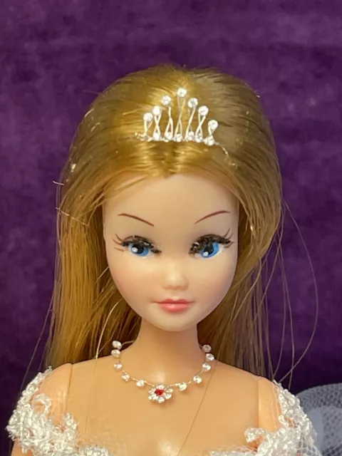 Pippa Dawn doll Necklace And Tiara Set. Will Fit 12th Scale Dollshouse Dolls. #c