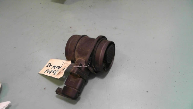 Debitmetre AUDI A3 2 SPORTBACK PHASE 1 1.9 TDI  Diesel /R:30018476