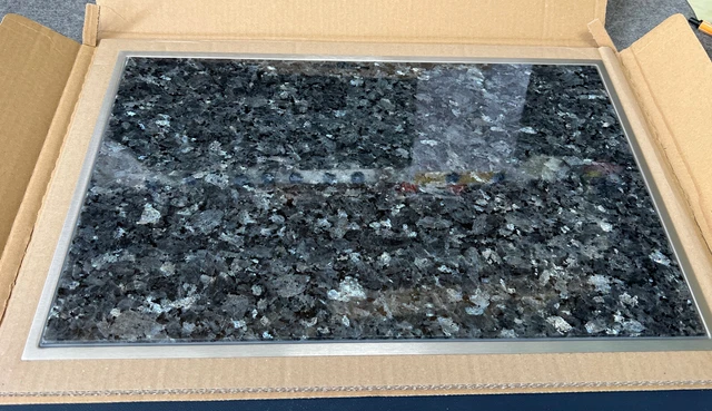 Piano di lavoro in granito da incasso 510x325 mm con vasca in acciaio inox Labrador Blue Pearl