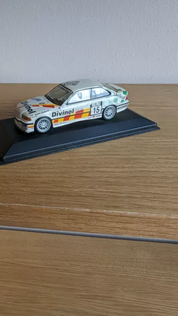 1/43 Bmw E36 3Er Coupé Rennwagen, Maxichamps/Minichamps Fehlende Spiegel