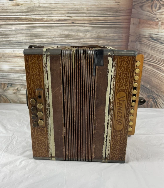 Vintage VENEZIA Hohner Steel Reed Accordion Needs Repair