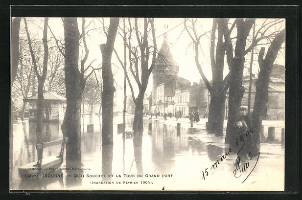 CPA Libourne, Quai Souchet et la Tour du Grand Port