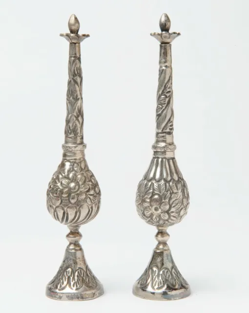 Coppia di Aspersori Ottomani in Argento Two Ottoman Silver Rosewater Sprinklers
