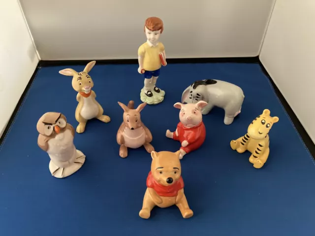 Beswick/Disney-Winnie The Pooh(Full set 8 Figurines)