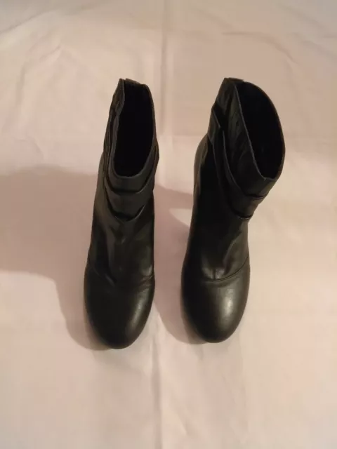 BCBG Paris Black Leather Women Low Boots with Decorative Buckle size 9.5 (US) M