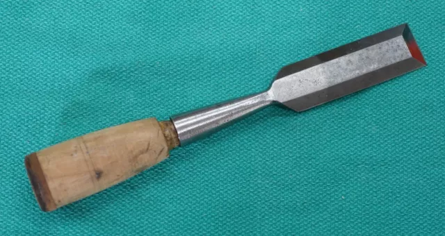 Buck Bros. 1" Beveled Socket Wood Chisel w/ Leather-Capped Handle