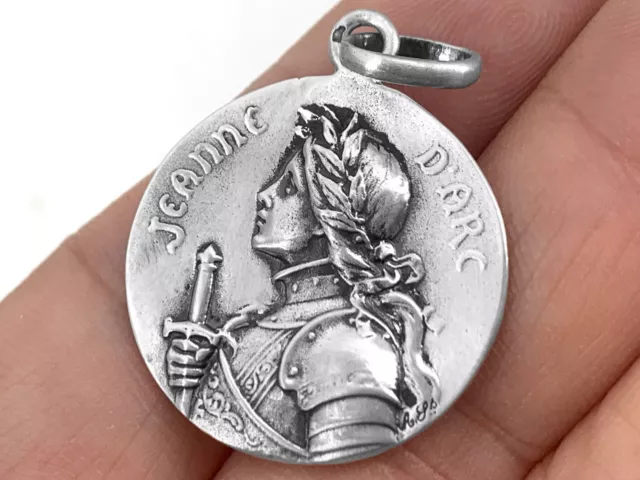 pendentif  de Jeanne d'Arc grande médaille Joan of Arc large extrordinary medal 2