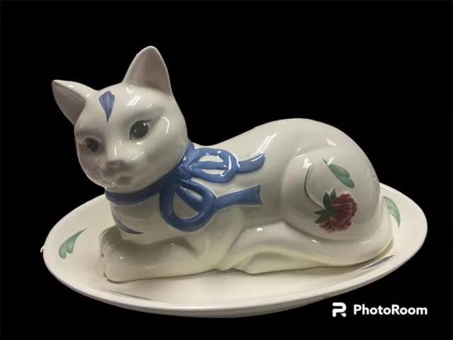 Lennox poppies on blue, kitten covered butter dish barnyard collection 1995