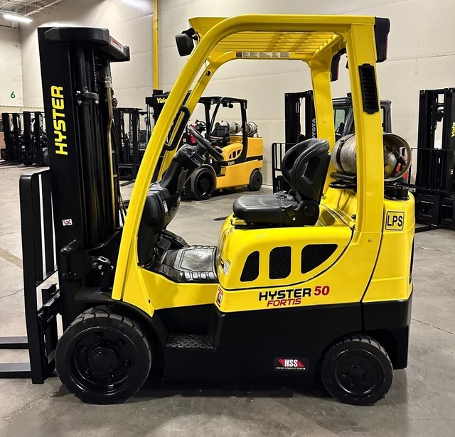 2012 Hyster H50Ft 5000Lb 3 Stage Mast Lpg 48 Inch Forks Forklift Reconditioned