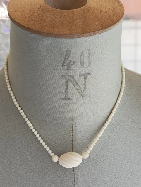 Collier Vintage Ancien En Plastique Multicolore - Bijou Rétro Unique