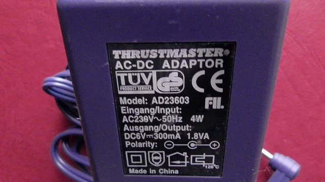 Alimentatore Universale 6V 0.3A (300mA) - 5.5x2.1mm - 100-240V DC - 1.8W