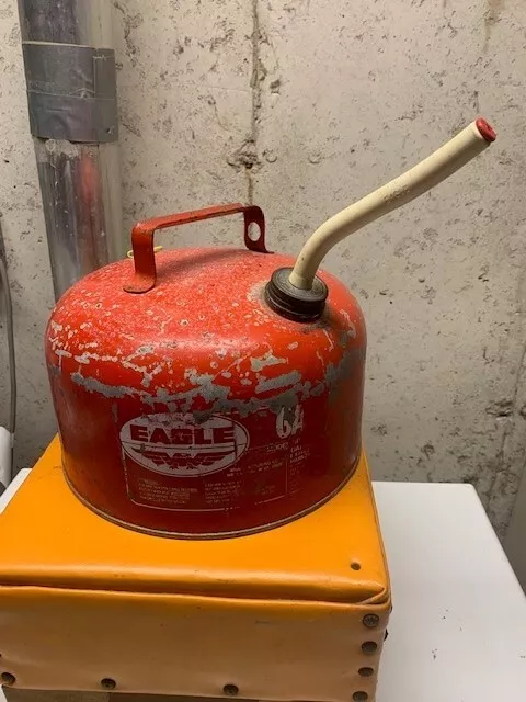 Eagle  2 1/2 gallon metal galvanized gas can