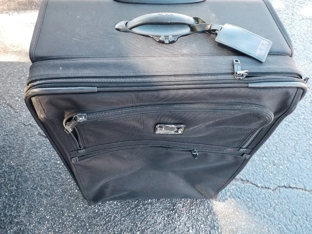 Tumi 22026DH Black 26" Wheeled Upright Expandable Medium Trip Suitcase Luggage