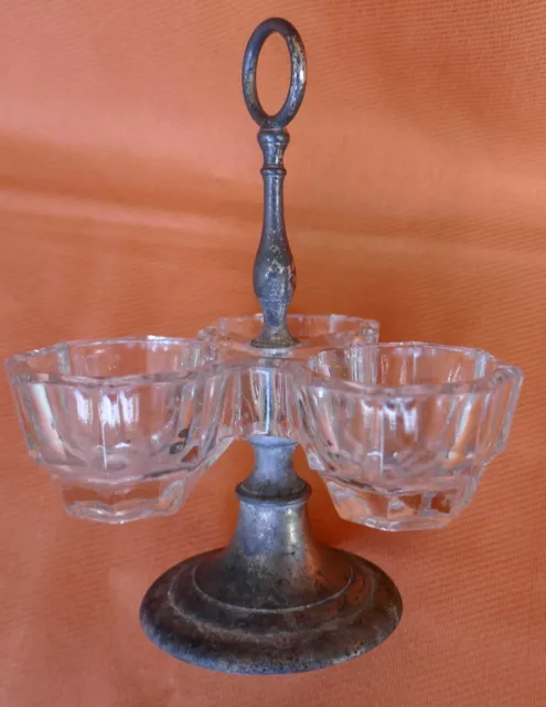 SALIERE DE TABLE ANCIENNE sur PIED VERRE et METAL