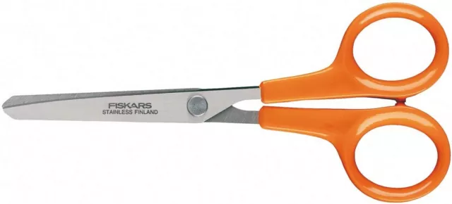 Tijeras de hobby FISKARS 13 cm comodidad y rendimiento superiores. Puntas afiladas redondeadas.