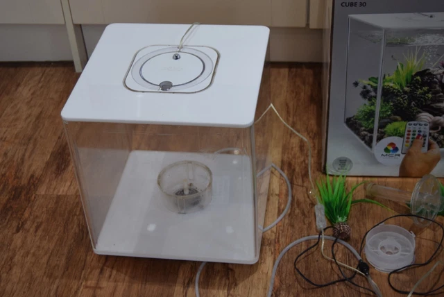 BiOrb CUBE 30 Complete Aquarium Fish Tank MCR LED White Used Working CIRENCESTER 11