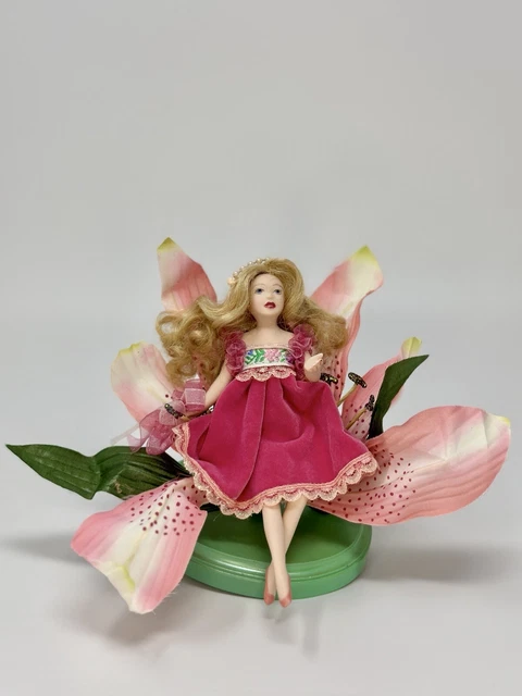Paradise Galleries Treasury Collection Porcelain Thumbelina Doll Timeless Tales 5
