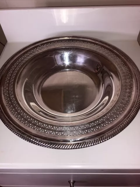 12.25” WM Rogers 835 Pierced Lattice Silverplate Serving Bowl