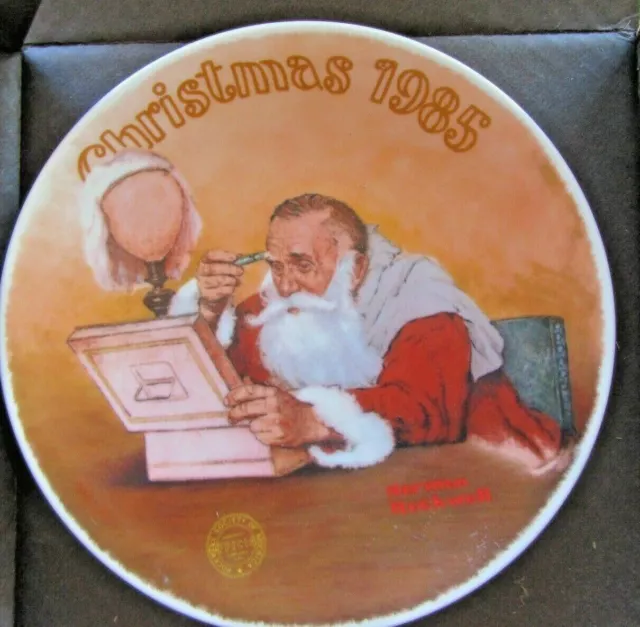 "Grandpa Plays Santa" Norman Rockwell Christmas 1985 Plate Edwin Knowles