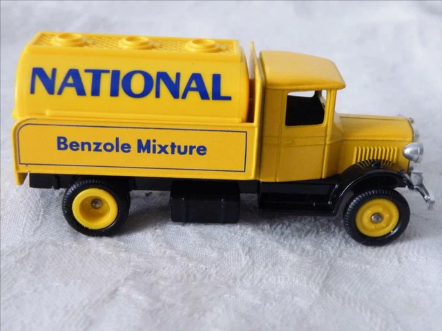 MAJORETTE SAVIEM SHELL Tanker Citerne Red Yellow Good Condition EUR 3,95 - FR