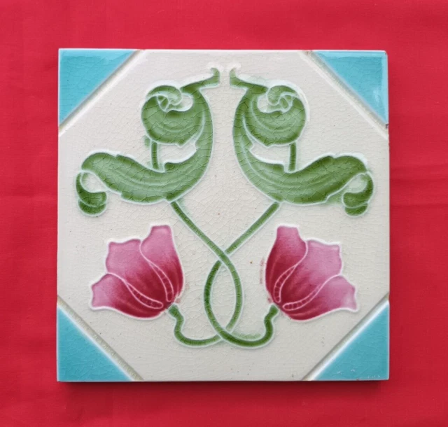 1 Piece Old Art Deco Embossed Design Majolica Ceramic Tiles England 0252