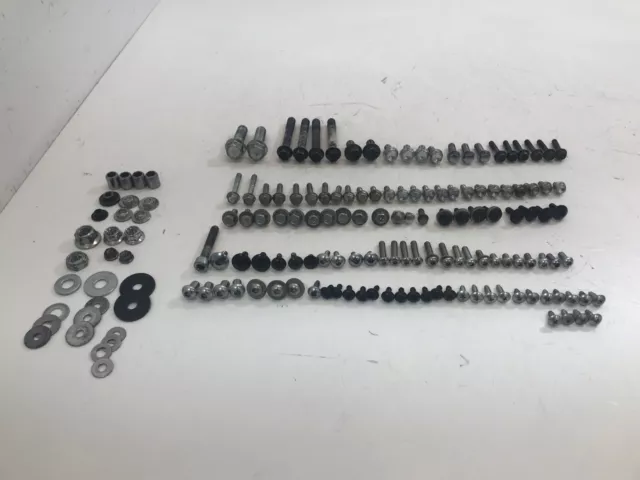 Kit Viti E Bulloni Yamaha T-Max 560 2020-2021 / Screws And Bolts