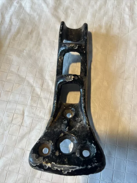 Vintage Cast Iron Wall Mounted 3/4" Banner Flag Pole Bracket Holder