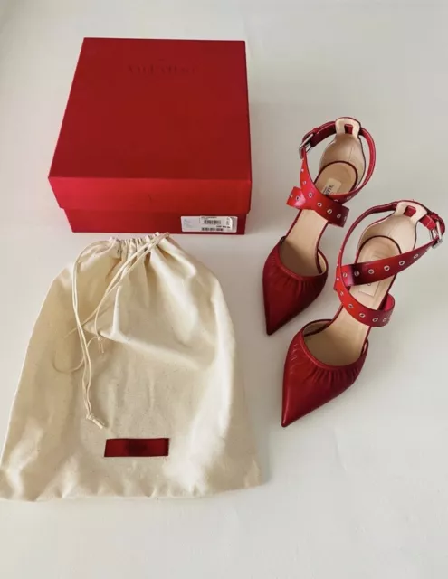 Woman’s Valentino Garavani D’Orsay Red Heel Pumps Size 39