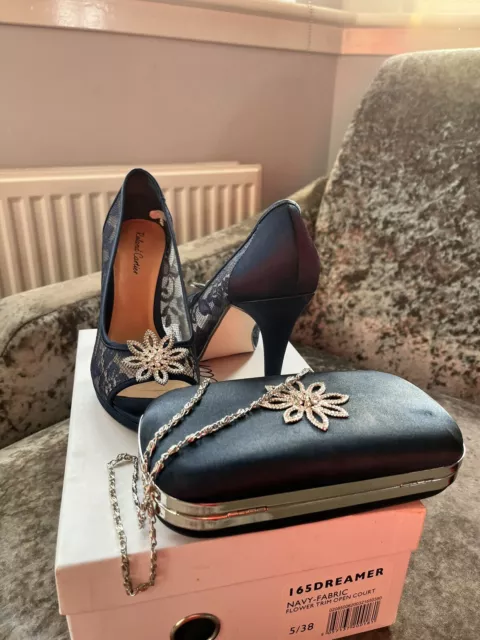 Roland cartier navy shoes hot sale