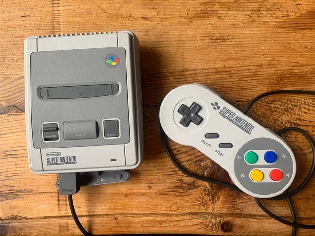 CONSOLE DI GIOCO Nintendo Super Famicom - grigio (SHVC001) EUR 100,00 ...
