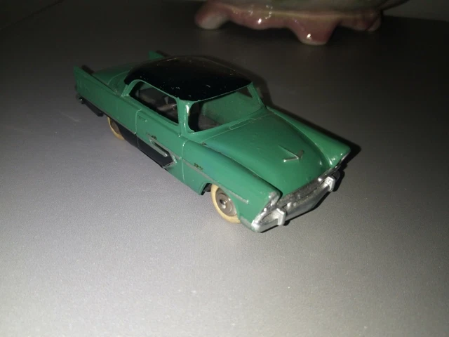 24 D plymouth belvedere dinky toys meccano made in france 1:43
