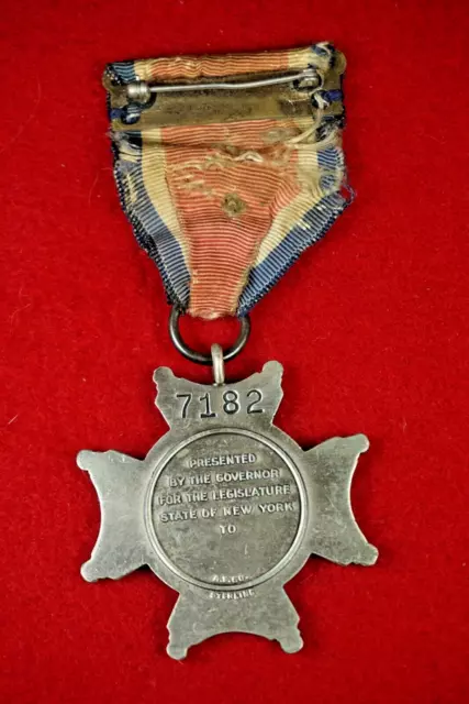 #7182 New York State Conspicuous Service medal (sterling) to a Pvt.-305th Inf. 2