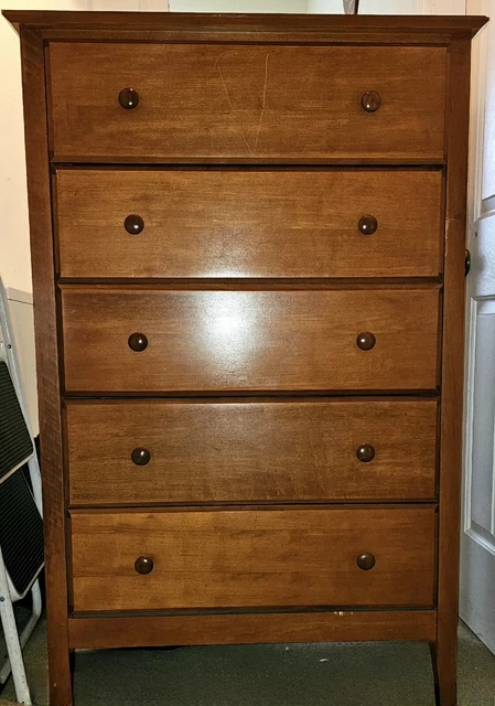 5 Drawer Upright Dresser