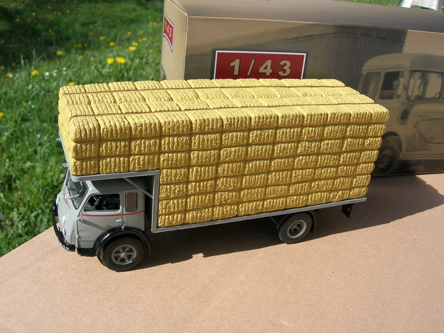IXO 1/43 Renault Fainéant 1955 - Camion Citerne Pétrolier Miniature Collection