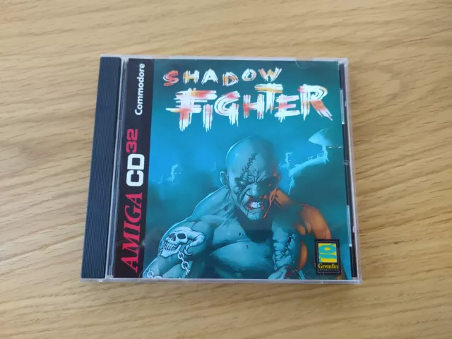 Shadow Fighter Amiga CD32  Repro Boitier et disque Commodore Amiga CD 32